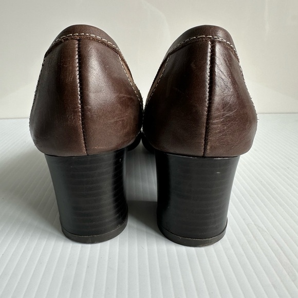 Naturalizer Suede Oxford Pump Taupe Brown Tassels Size 8 Comfortable Office - Picture 9 of 10